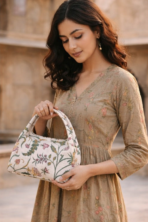 Hobo-Style Bag